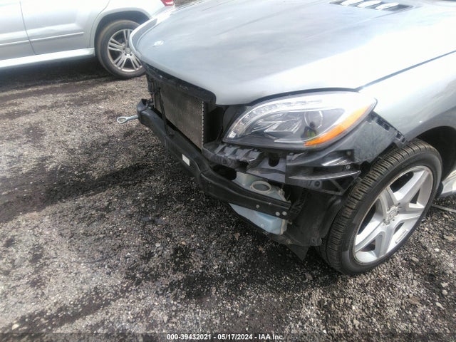 Mercedes-Benz Ml 400 4matic 2015 4JGDA5GB9FA558771 Image 18