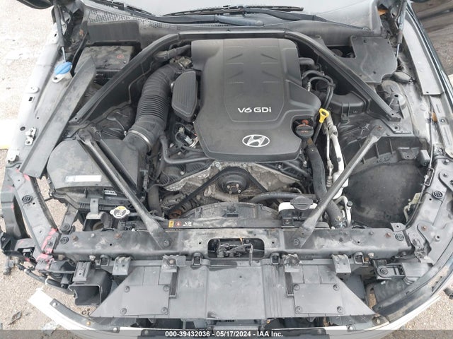 Hyundai Genesis 3.8 2015 KMHGN4JE4FU024574 Image 10