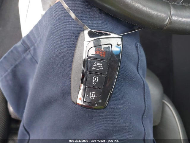 Hyundai Genesis 3.8 2015 KMHGN4JE4FU024574 Image 11