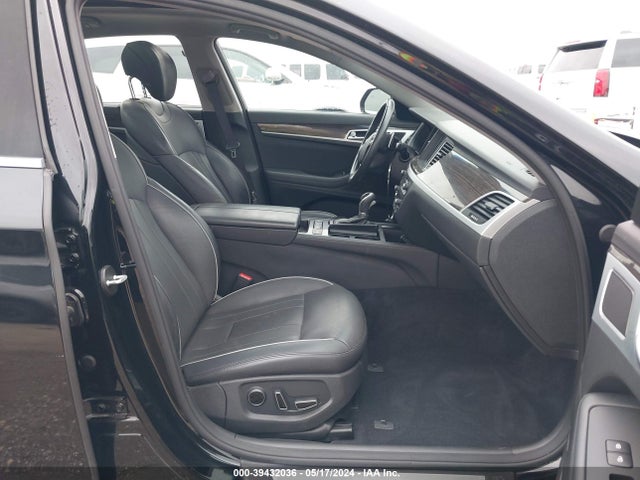 Hyundai Genesis 3.8 2015 KMHGN4JE4FU024574 Image 5