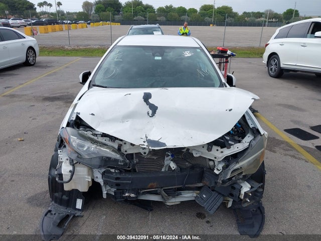 Toyota COROLLA LE 2018 2T1BURHE4JC037187 Image 12