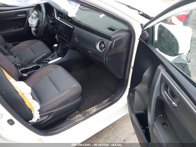 Toyota COROLLA LE 2018 2T1BURHE4JC037187 Image 5