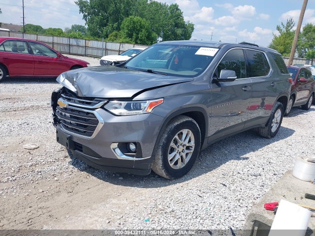 Chevrolet Traverse 1lt 2018 1GNERGKW2JJ194152 Image 2