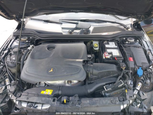 WDDSJ4GB9FN221800 Mercedes-Benz CLA 250 4MATIC