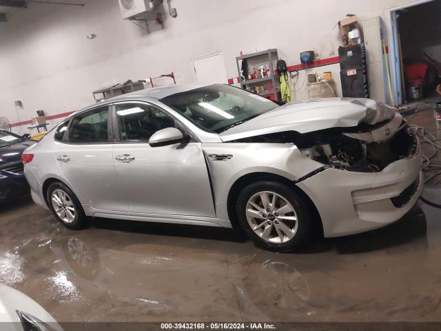 KIA Optima Lx 2018 5XXGT4L30JG249868 Image 13