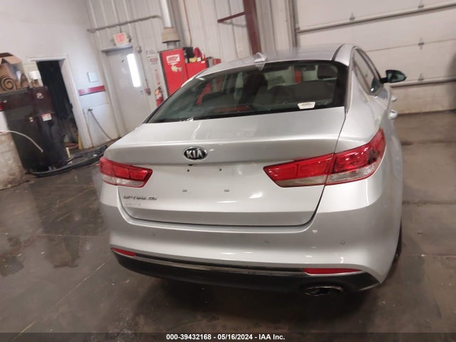KIA Optima Lx 2018 5XXGT4L30JG249868 Image 16