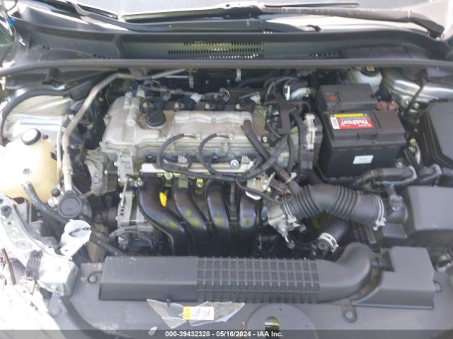 JTDEPMAE1MJ142778 Toyota COROLLA LE