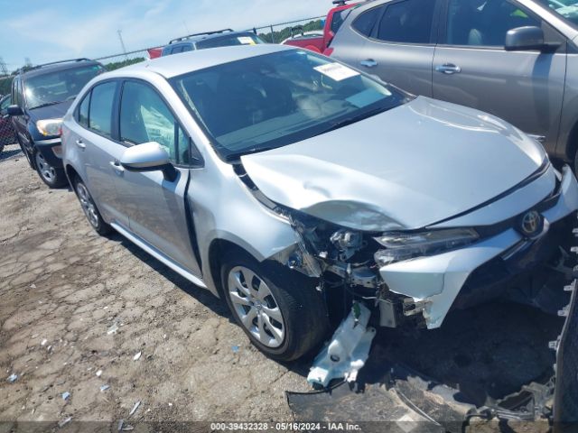 JTDEPMAE1MJ142778 Toyota COROLLA LE