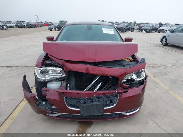 Chrysler 300 Anniversary Edition 2016 2C3CCAAG4GH135143 Image 12