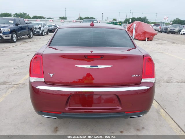 Chrysler 300 Anniversary Edition 2016 2C3CCAAG4GH135143 Image 16