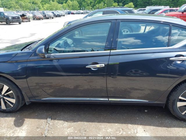 1N4BL4EW4LC173047 Nissan Altima Sl Intelligent Awd