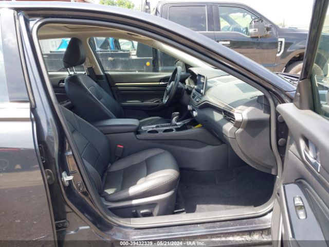 1N4BL4EW4LC173047 Nissan Altima Sl Intelligent Awd