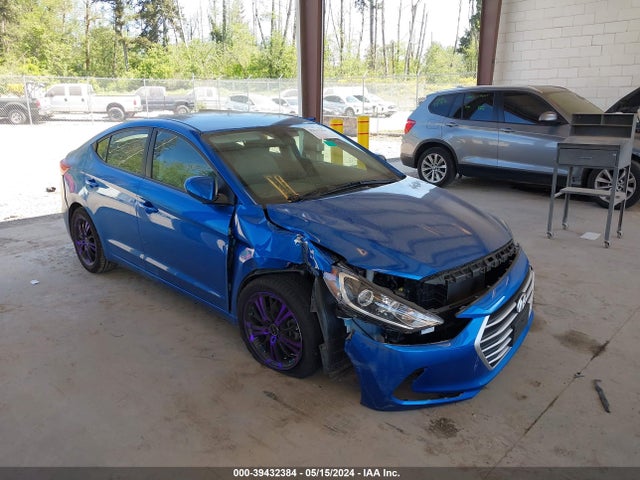 2018 5NPD74LF8JH232502 main image