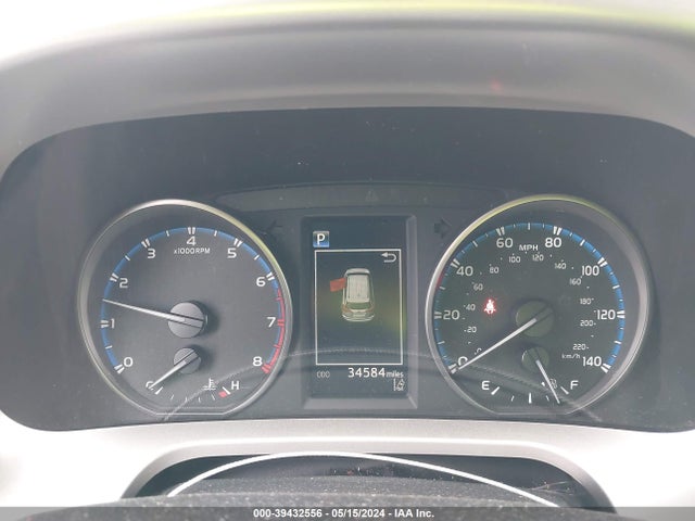 Toyota RAV4 LE 2018 JTMZFREV0JJ749925 Image 7