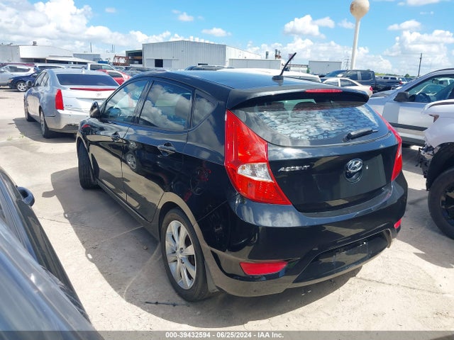 Hyundai ACCENT SE 2014 KMHCU5AE1EU188130 Image 3