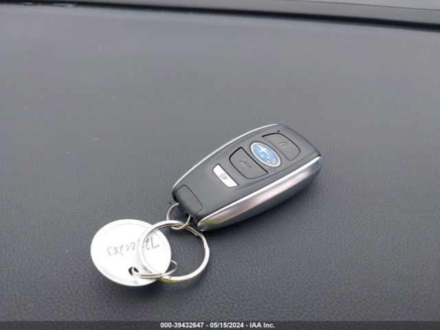 4S4GUHF67R3727303 Subaru Crosstrek Sport