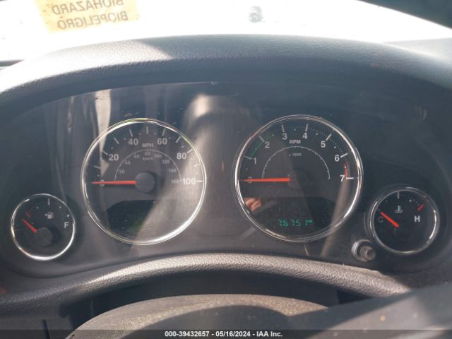 1C4BJWDG2HL624375 Jeep Wrangler Unlimited Sport 4x4