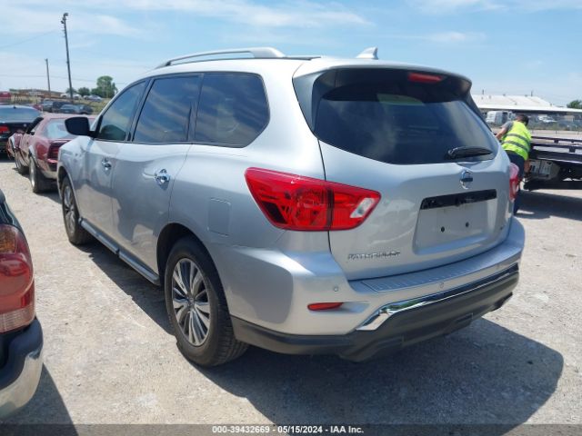 5N1DR2BN8LC633453 Nissan Pathfinder Sv 2wd