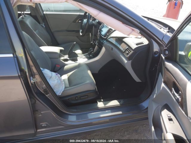 1HGCR3F90HA030259 Honda Accord Touring V6
