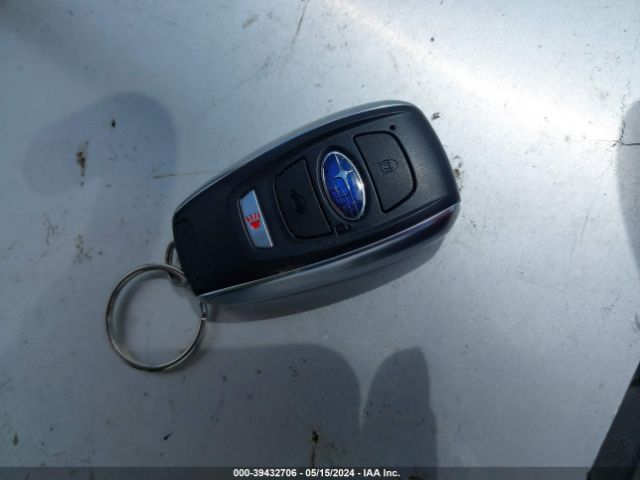 JF2SKARCXNH526068 Subaru Forester Touring