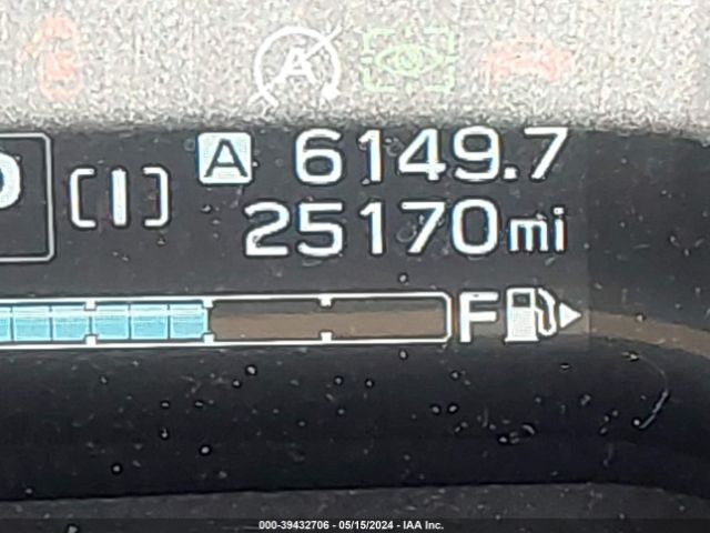 JF2SKARCXNH526068 Subaru Forester Touring