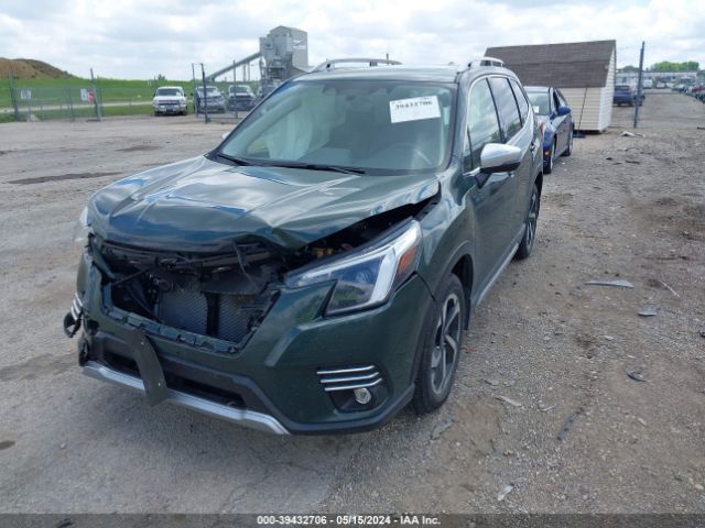 JF2SKARCXNH526068 Subaru Forester Touring