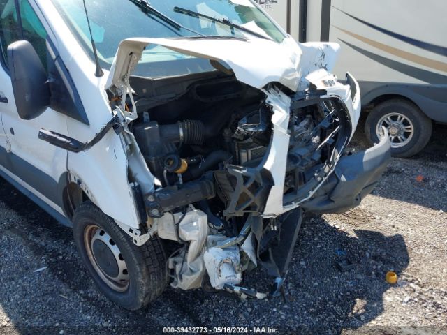 1FTYR1ZM3GKA29396 Ford Transit-250