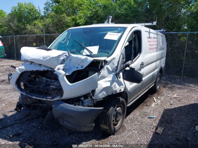 1FTYR1ZM3GKA29396 Ford Transit-250