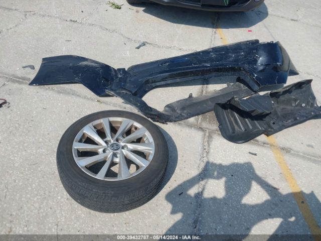 4T1C11AK4MU533642 Toyota CAMRY LE