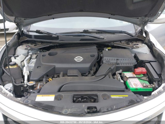 Nissan Altima 2.5 S 2015 1N4AL3AP6FN336505 Image 10