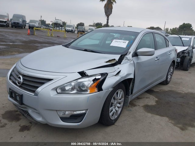 Nissan Altima 2.5 S 2015 1N4AL3AP6FN336505 Image 2