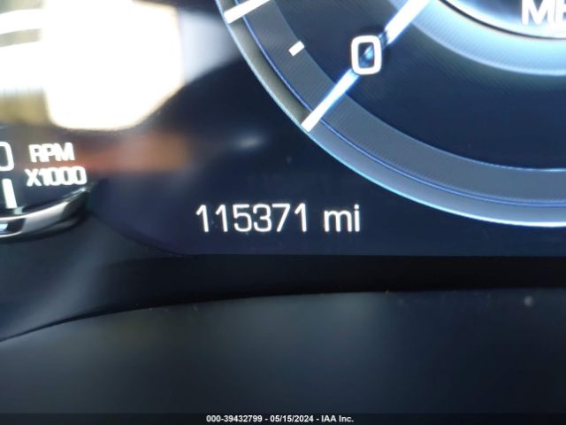 1GYS4CKJ1KR127501 Cadillac Escalade Premium Luxury