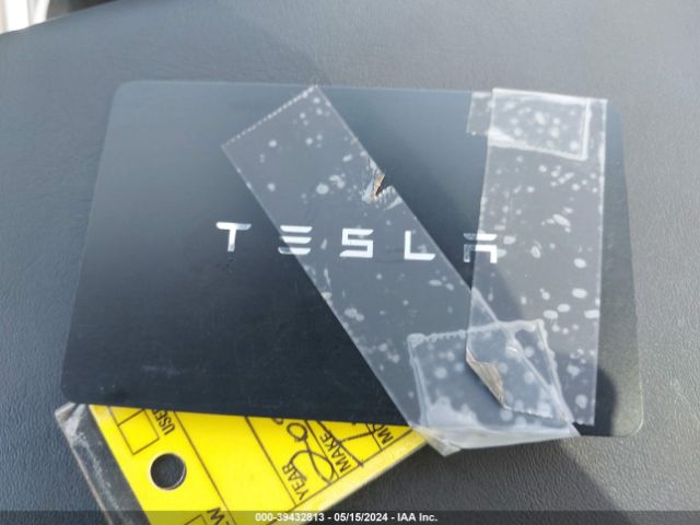 2023 TESLA MODEL Y 7SAYGDEF1PF737791 Photo 10