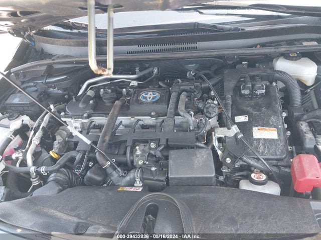Toyota Corolla Hybrid Le 2022 JTDEAMDE1N3001230 Image 10