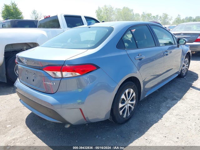 Toyota Corolla Hybrid Le 2022 JTDEAMDE1N3001230 Image 4