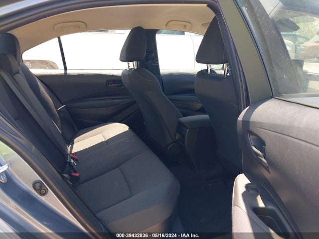 Toyota Corolla Hybrid Le 2022 JTDEAMDE1N3001230 Image 8