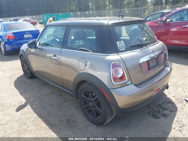 2013 MINI HARDTOP WMWSU3C53DT544922 Photo 2