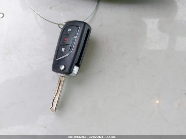 JTNKARJE4GJ521713 Scion IM