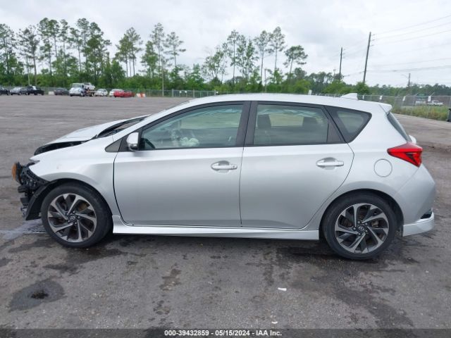 JTNKARJE4GJ521713 Scion IM