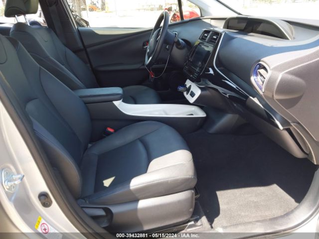 JTDKARFU7G3020520 Toyota Prius Three Touring