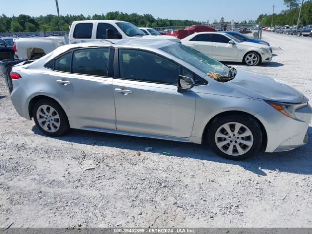 JTDEPRAE1LJ092413 Toyota COROLLA LE