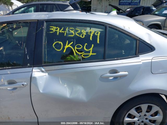 JTDEPRAE1LJ092413 Toyota COROLLA LE
