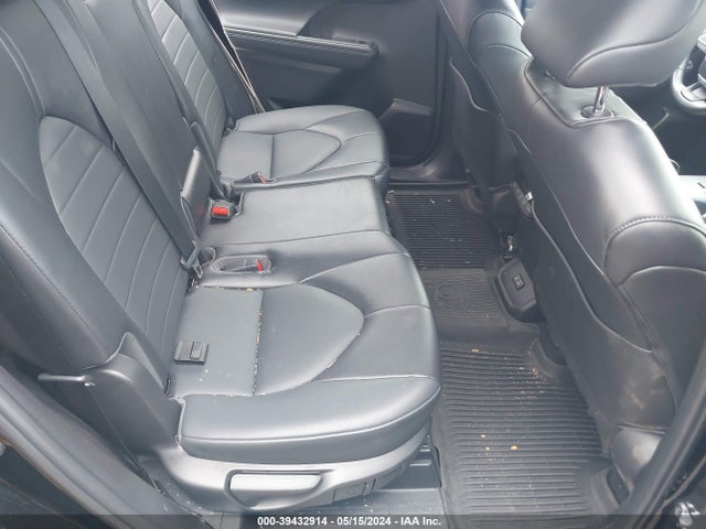Toyota Highlander Xle 2022 5TDGZRAH1NS553435 Image 8