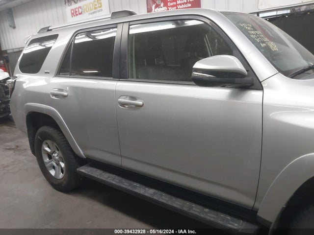 Toyota 4runner Sr5 Premium 2021 JTENU5JR2M5925579 Image 13