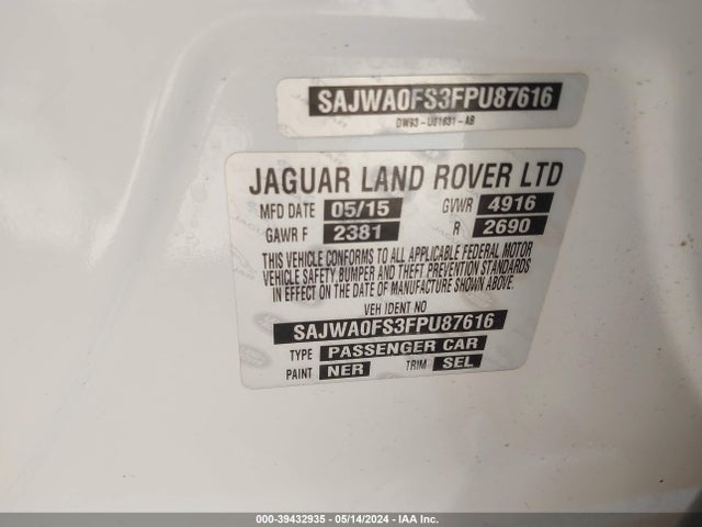 2015 JAGUAR XF SAJWA0FS3FPU87616 Photo 8