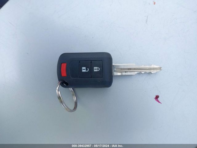 JA4AR3AU1HZ014665 Mitsubishi Outlander Sport 2.0 Es