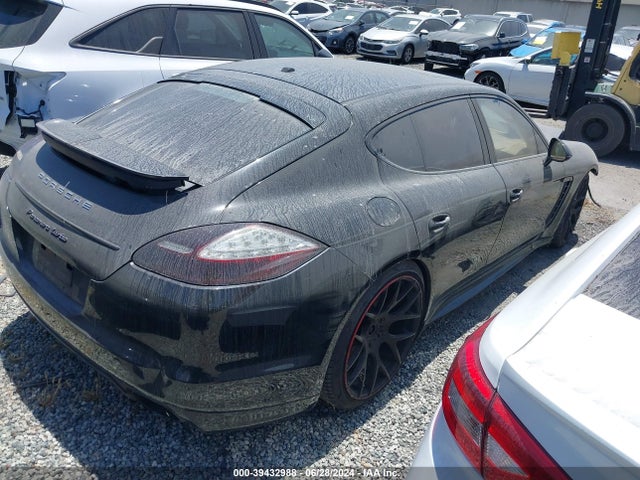 2010 PORSCHE PANAMERA WP0AC2A79AL091255 Photo 3