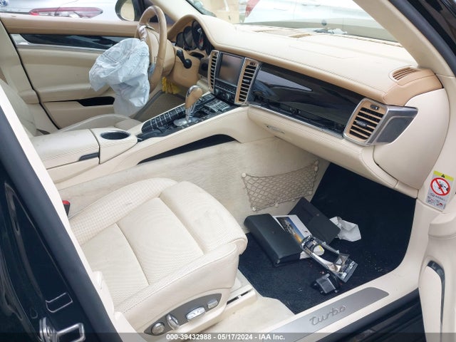 2010 PORSCHE PANAMERA WP0AC2A79AL091255 Photo 4
