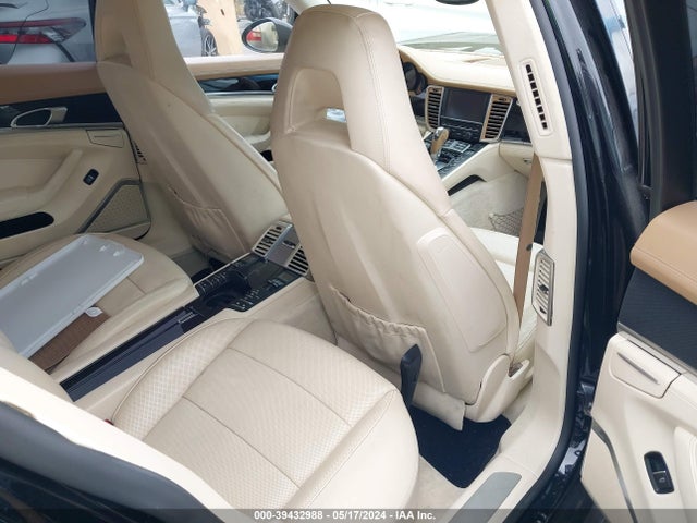 2010 PORSCHE PANAMERA WP0AC2A79AL091255 Photo 7