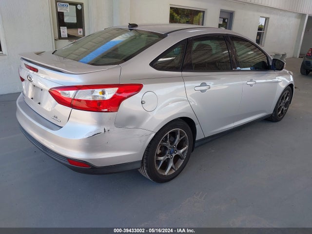 Ford FOCUS SE 2014 1FADP3F20EL227711 Image 4